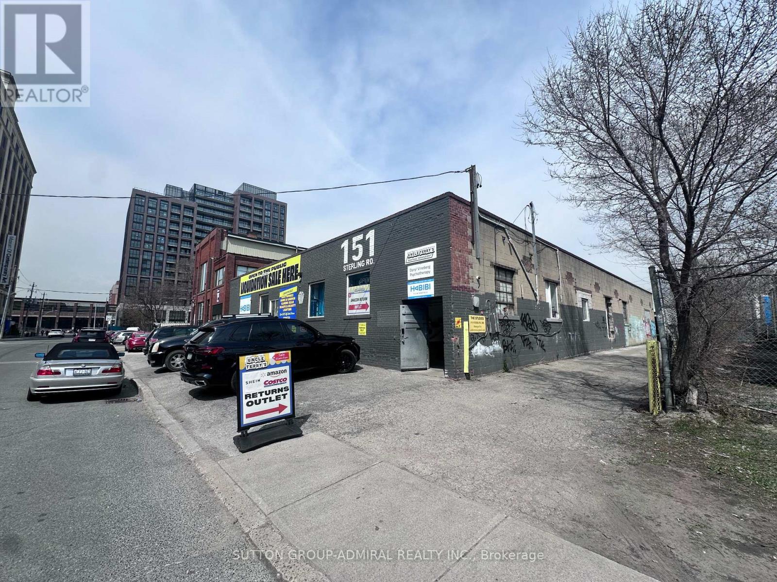 STUDIO 1 - 151 STERLING ROAD, Toronto, Ontario