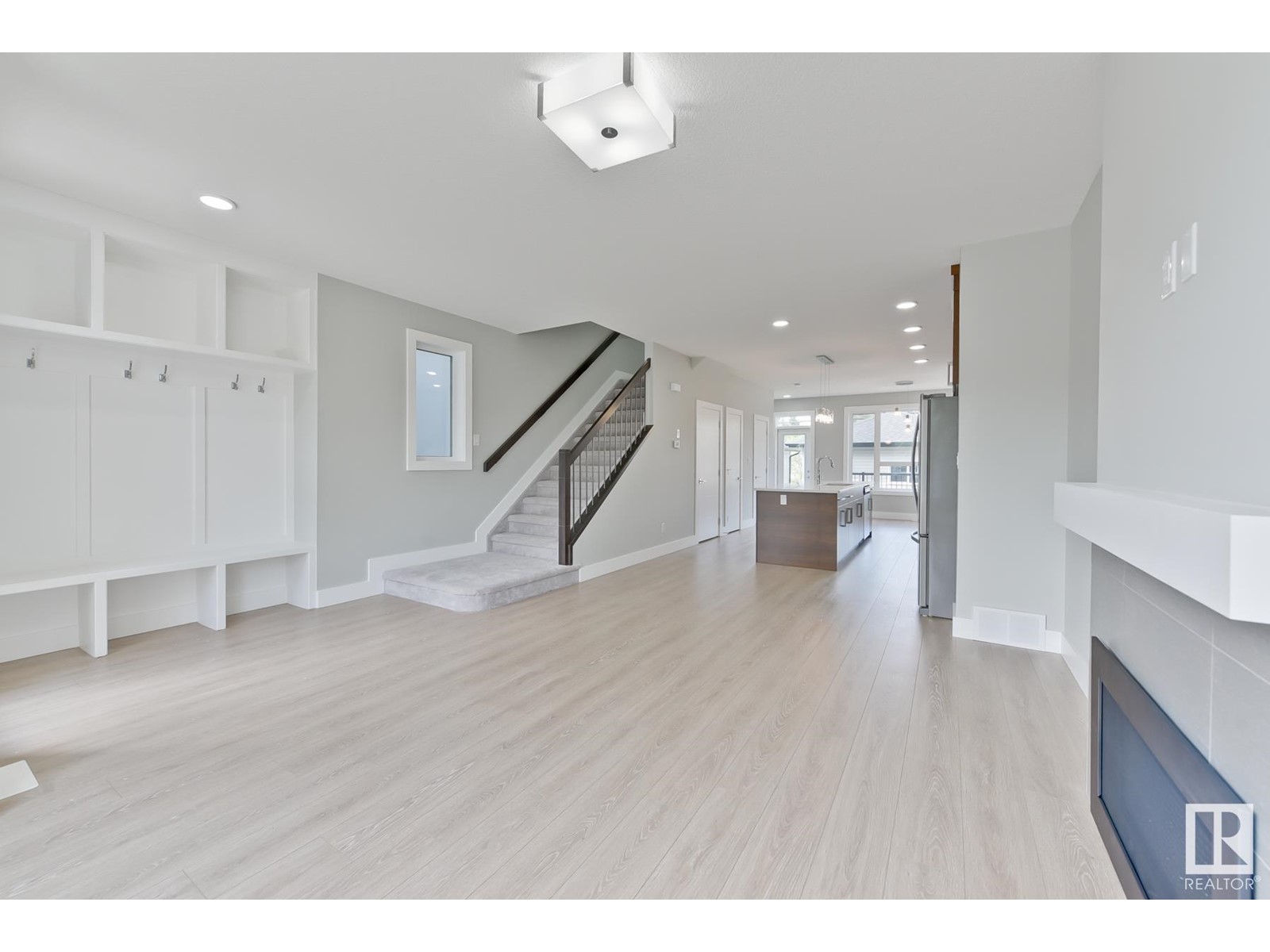 Property at 9638 69 AV NW image 5