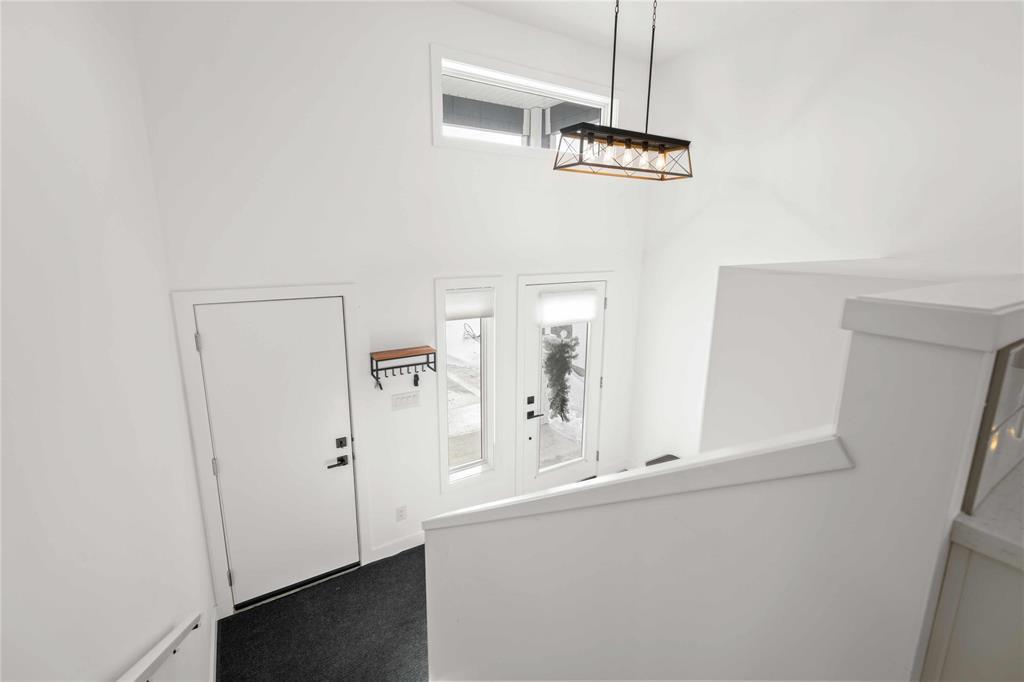 13 Gleneagles Street, Niverville, Manitoba  R0A 0A1 - Photo 1 - 202508781