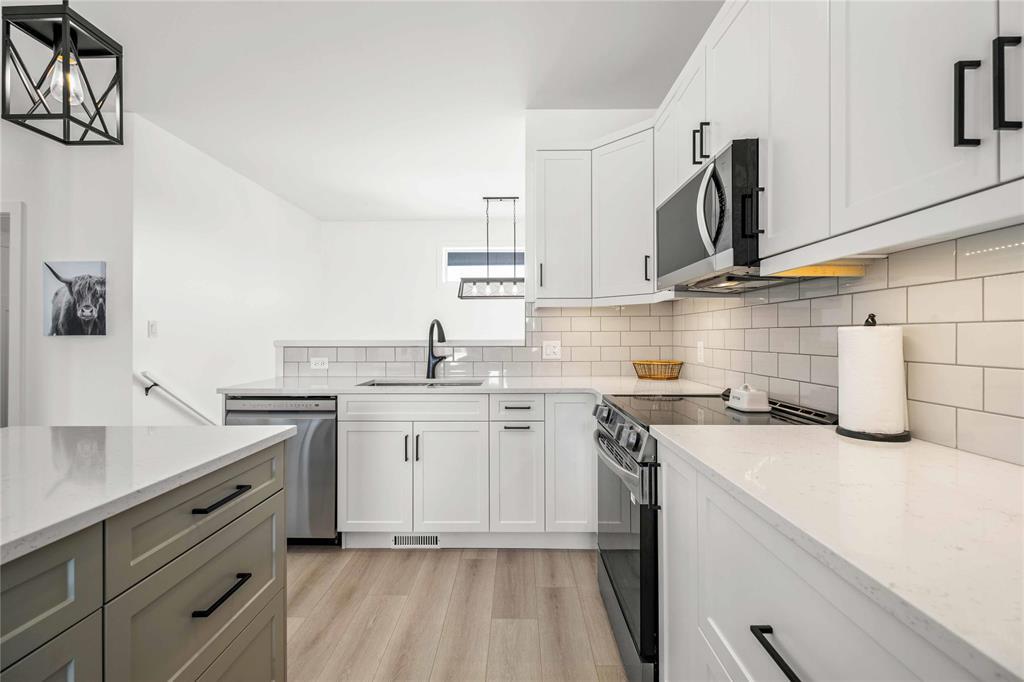 13 Gleneagles Street, Niverville, Manitoba  R0A 0A1 - Photo 5 - 202508781