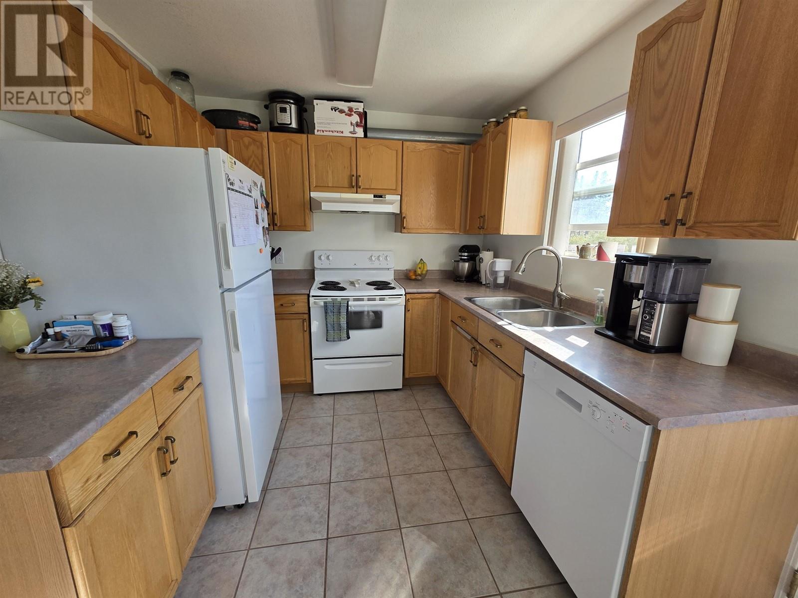 101 4822 Lazelle Avenue, Terrace, British Columbia  V8G 1T4 - Photo 4 - R2993737
