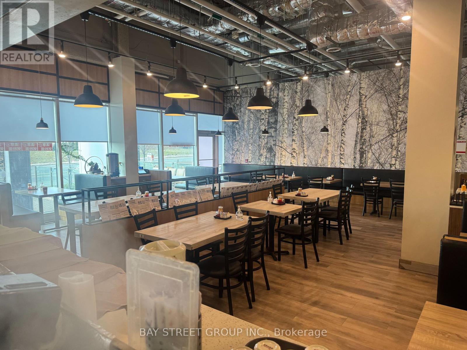 1cf8-10 - 9390 Woodbine Avenue, Markham, Ontario  L6C 0M5 - Photo 4 - N12103177