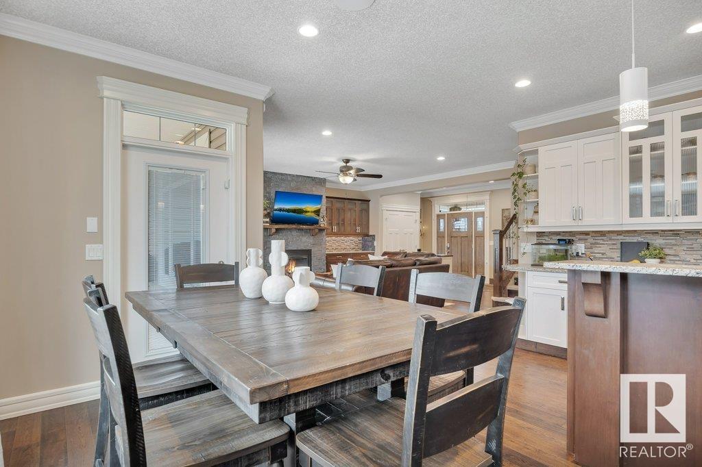 Property at 6 WADE AV image 1