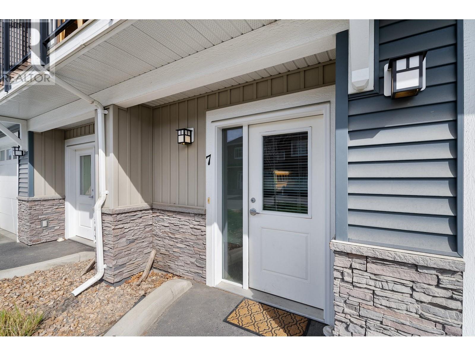 Property at 1711 COPPERHEAD Drive Unit# 7 image 1