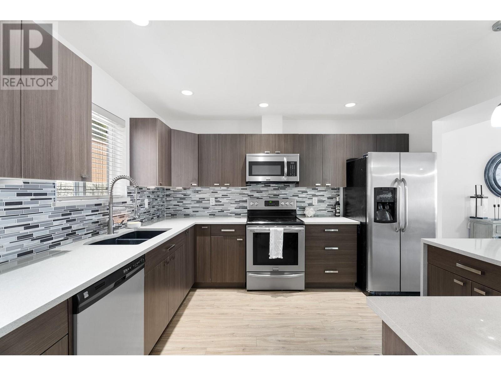 Property at 1711 COPPERHEAD Drive Unit# 7 image 5