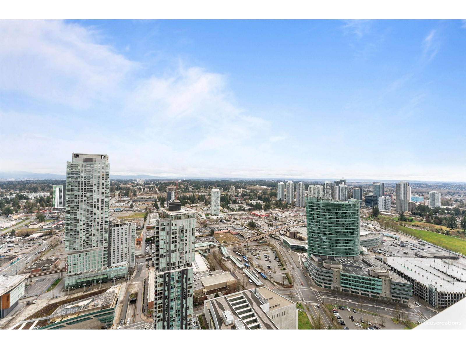 4204 13350 Central Avenue, Surrey, British Columbia  V3T 0S1 - Photo 5 - R2985168