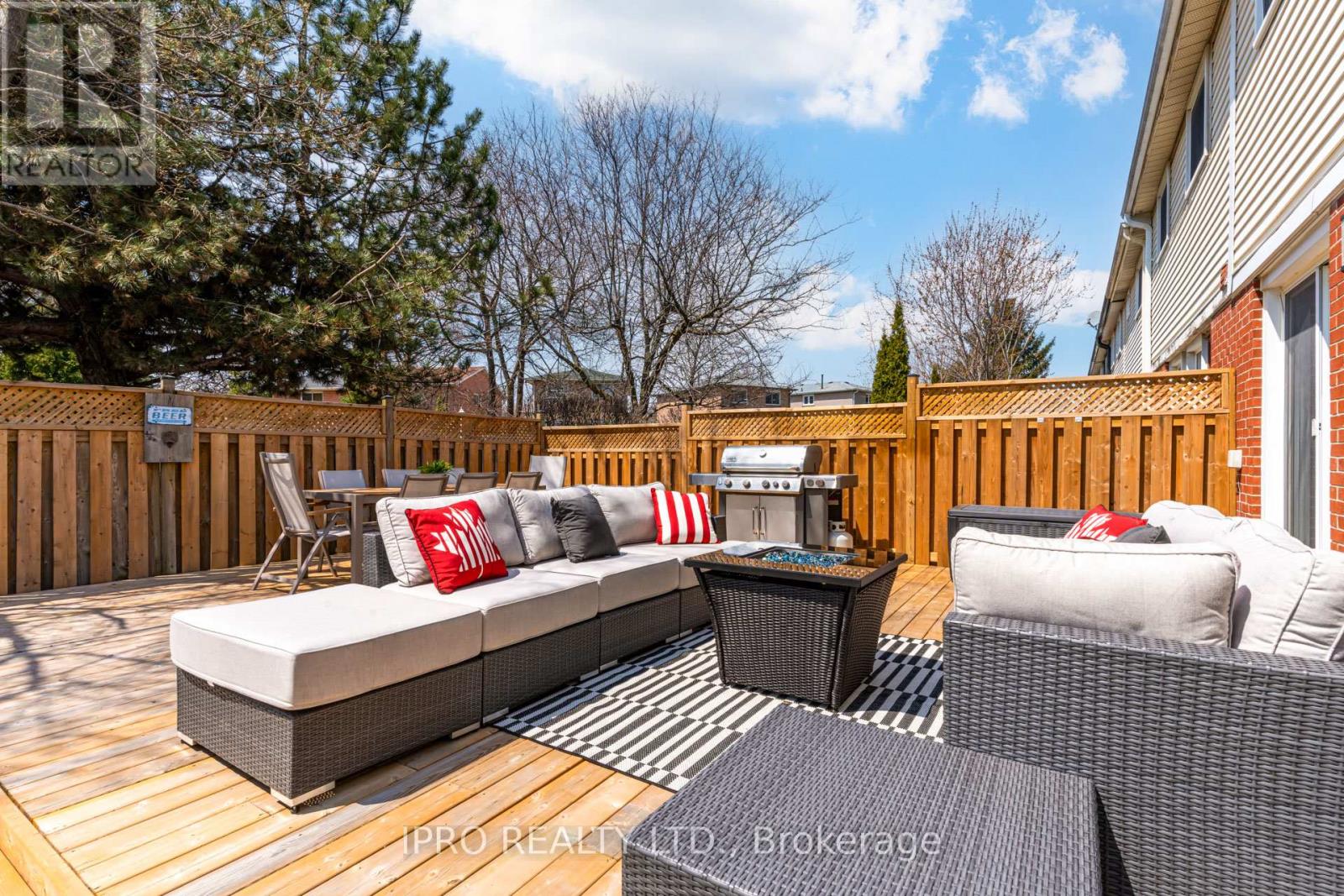 94 Rushmore Crescent, Brampton, Ontario  L6Z 1R2 - Photo 38 - W12103191