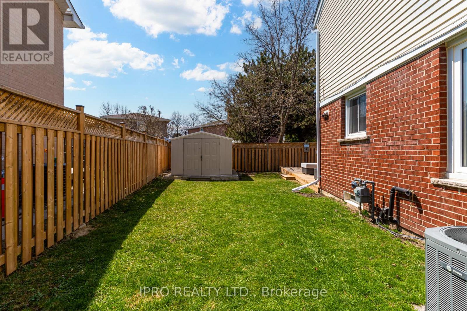 94 Rushmore Crescent, Brampton, Ontario  L6Z 1R2 - Photo 42 - W12103191
