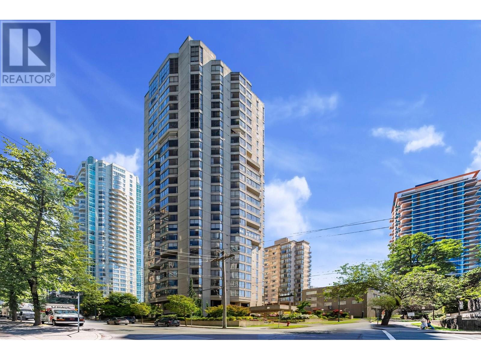 203 738 BROUGHTON STREET, Vancouver, British Columbia