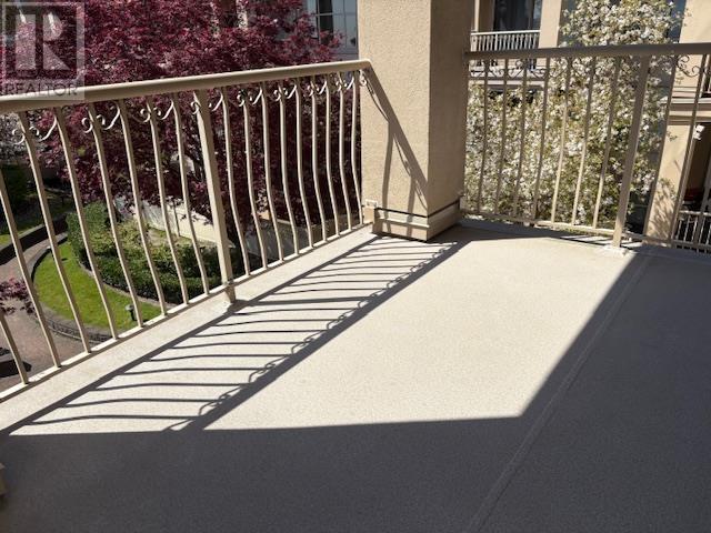 306 3176 PLATEAU BOULEVARD, Coquitlam real estate listing R2993952 for sale
