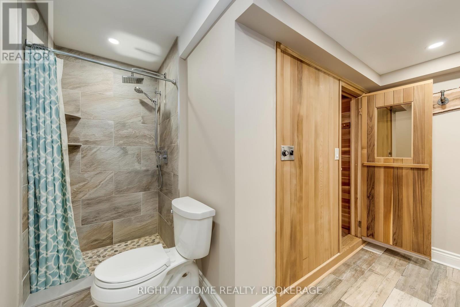 1311 Playter Place, Oakville, Ontario  L6M 2V1 - Photo 38 - W12103212