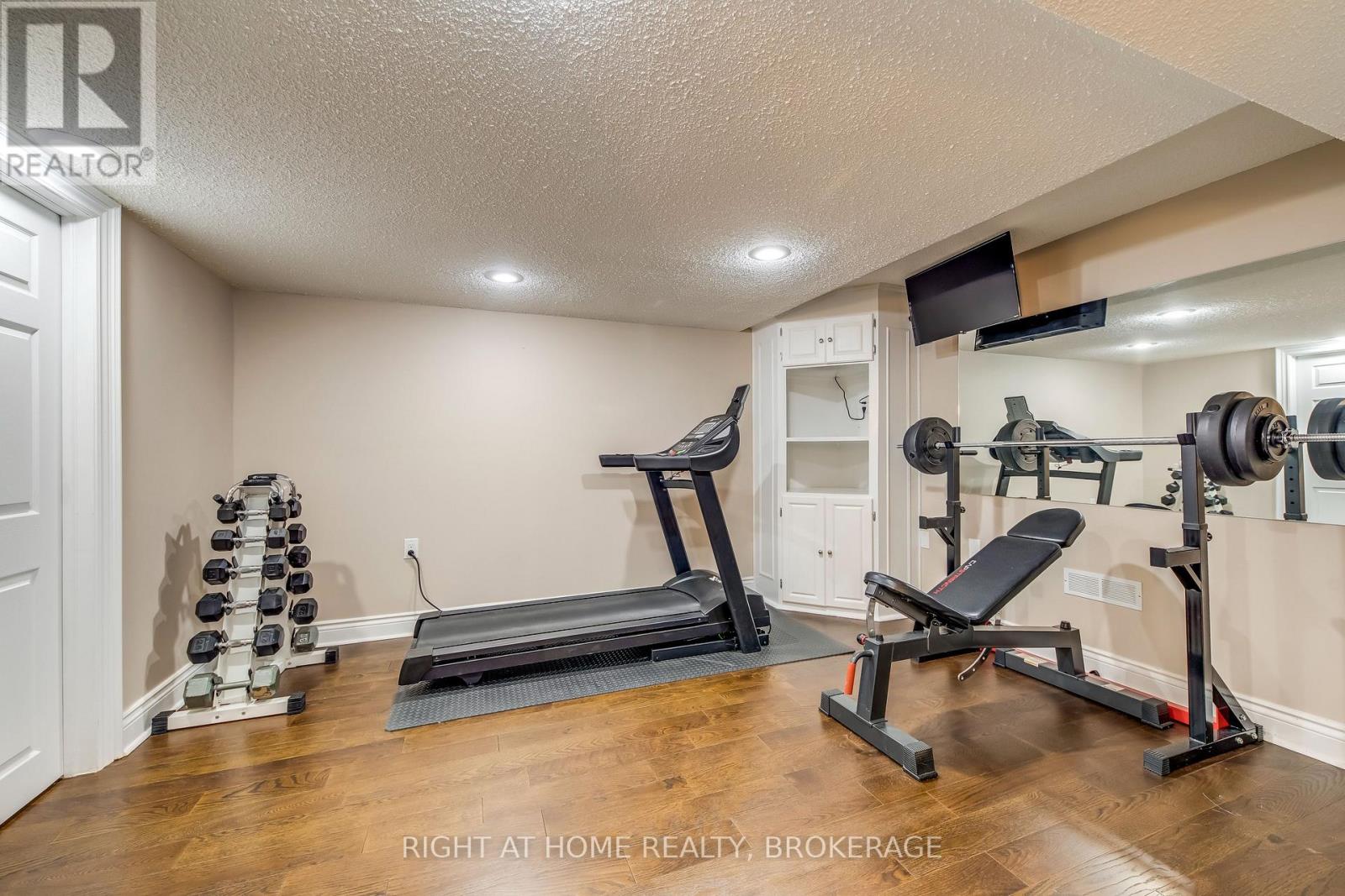 1311 Playter Place, Oakville, Ontario  L6M 2V1 - Photo 39 - W12103212