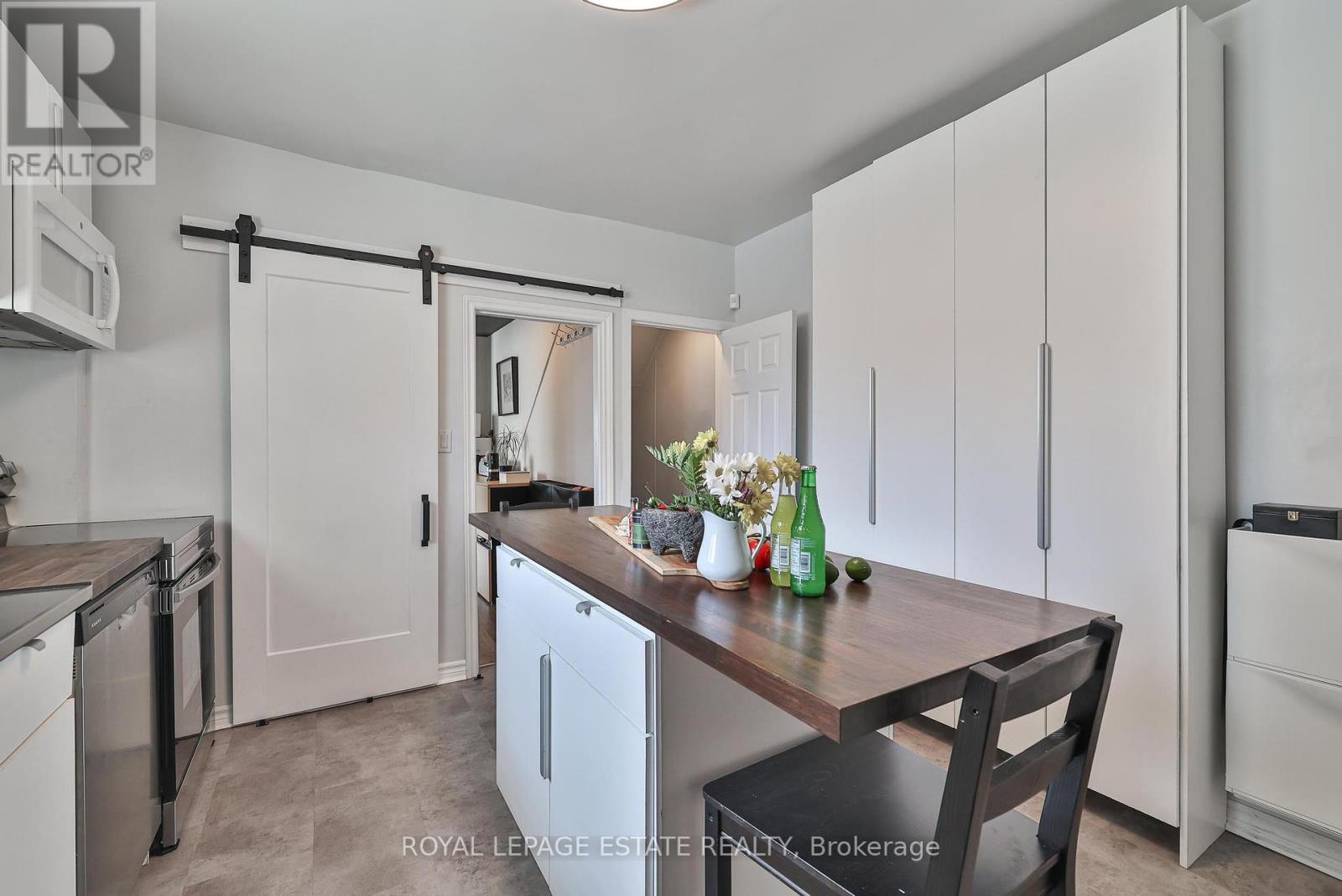 1281 Weston Road, Toronto, Ontario  M6M 4R2 - Photo 23 - W12103221