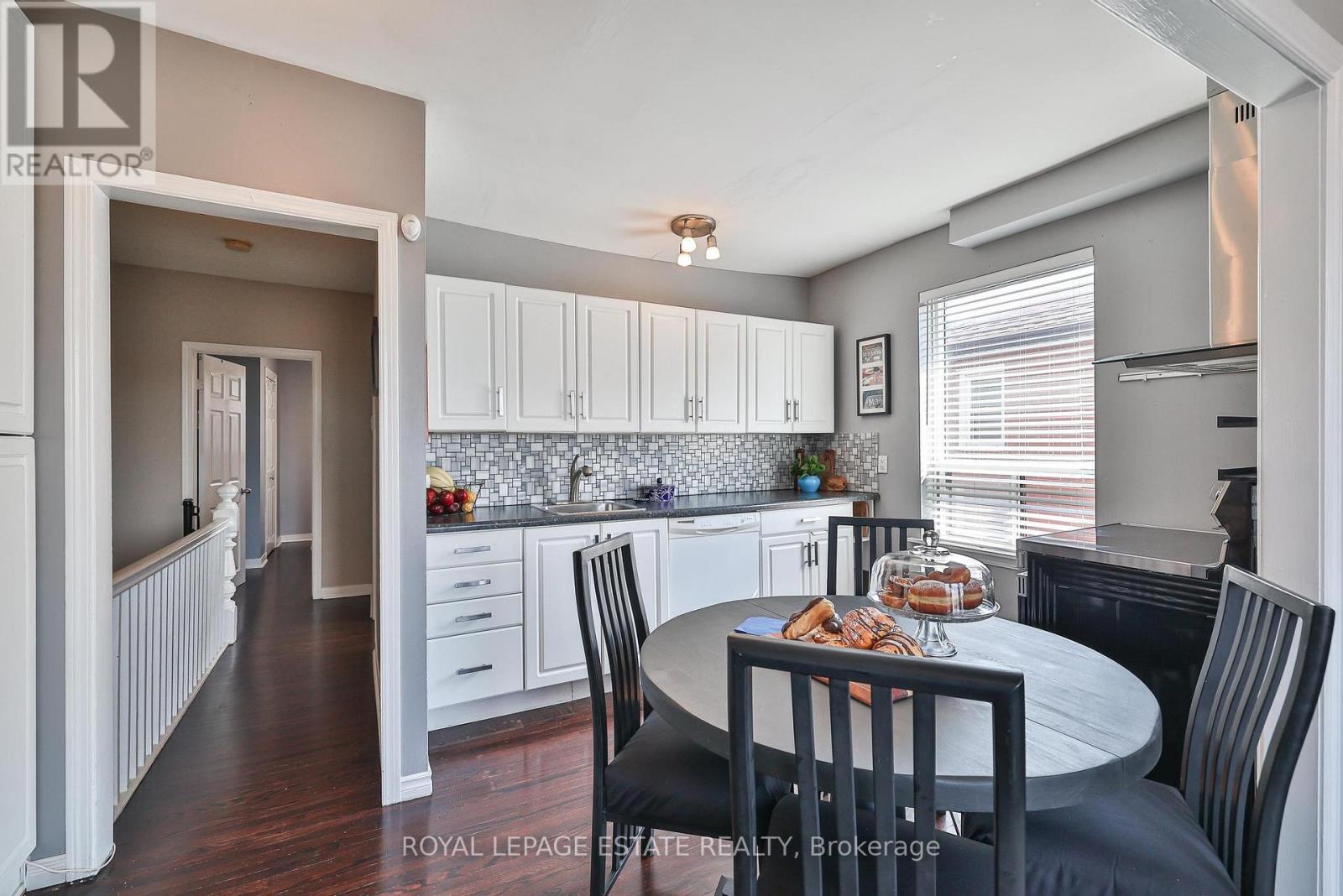 1281 Weston Road, Toronto, Ontario  M6M 4R2 - Photo 9 - W12103221