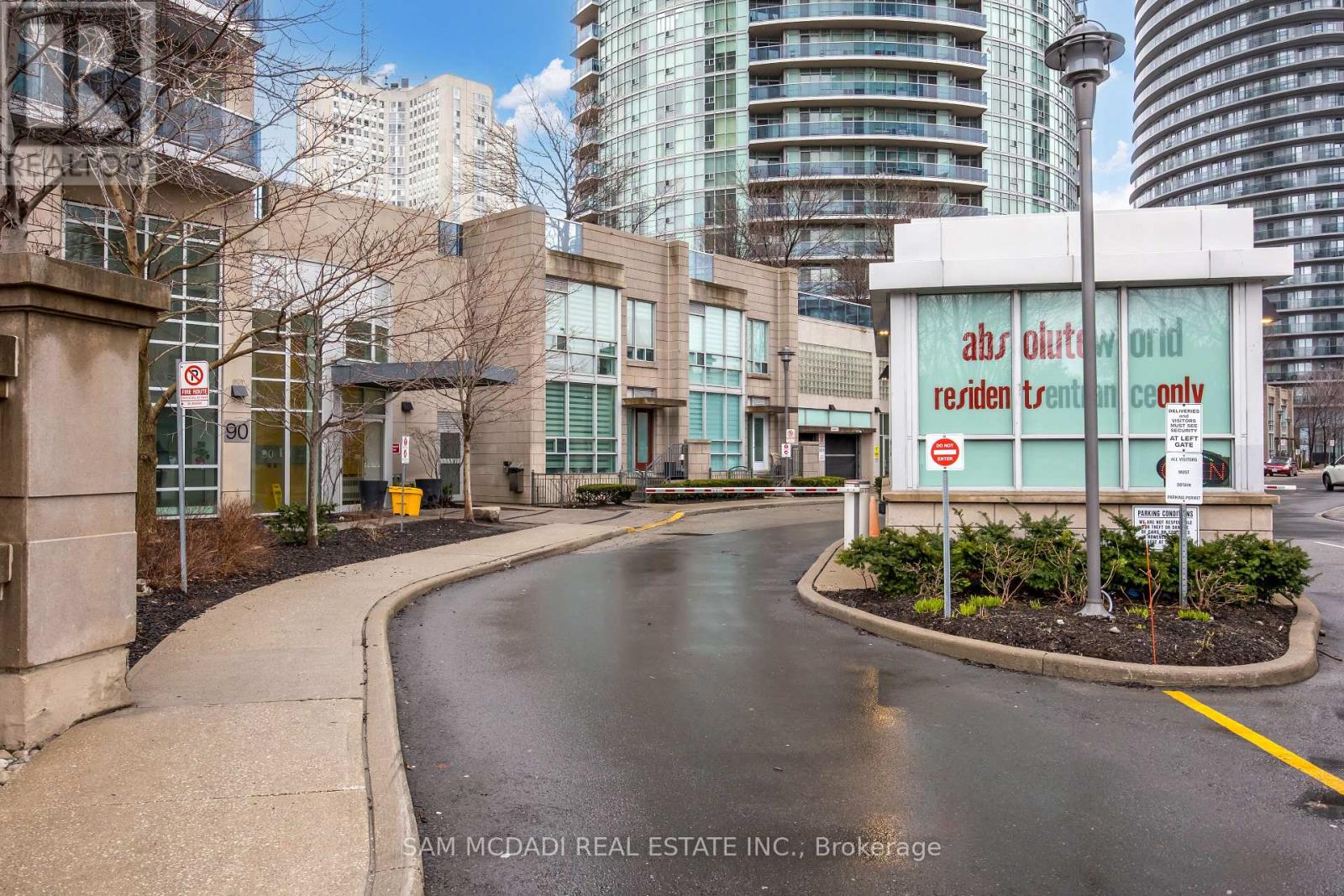 Property at TH119 - 90 ABSOLUTE AVENUE image 5