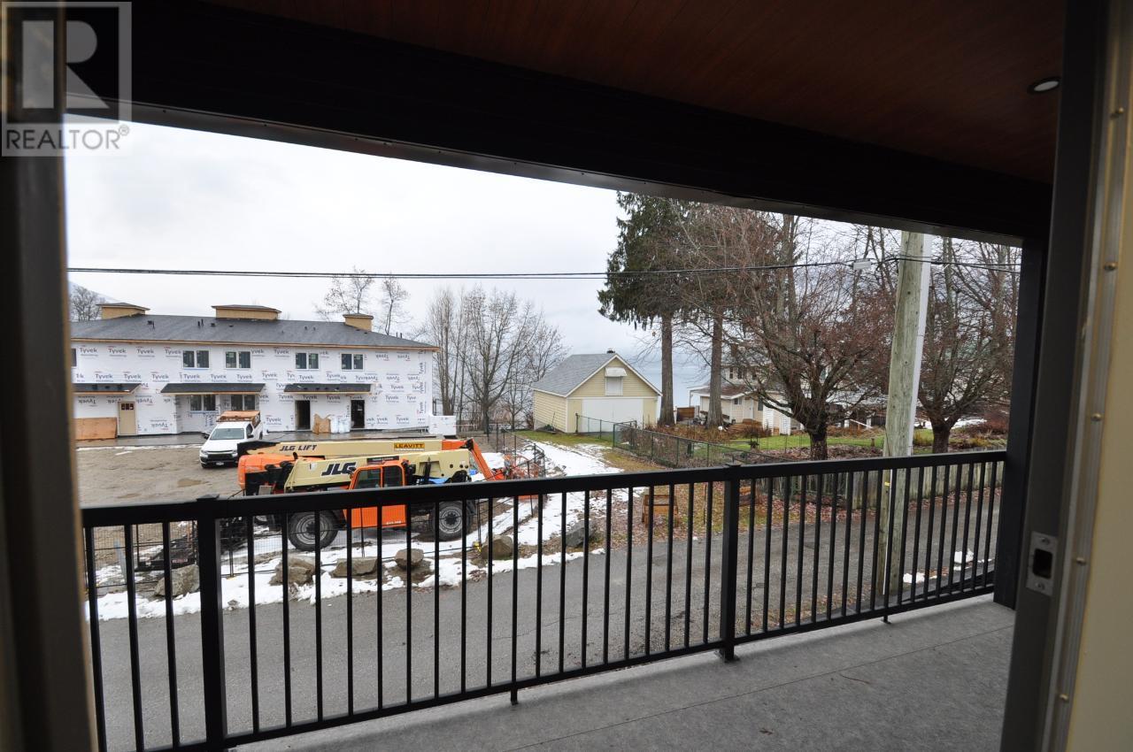 86 Broadway St Road W, Nakusp, British Columbia  V0G 1R0 - Photo 21 - 10345023