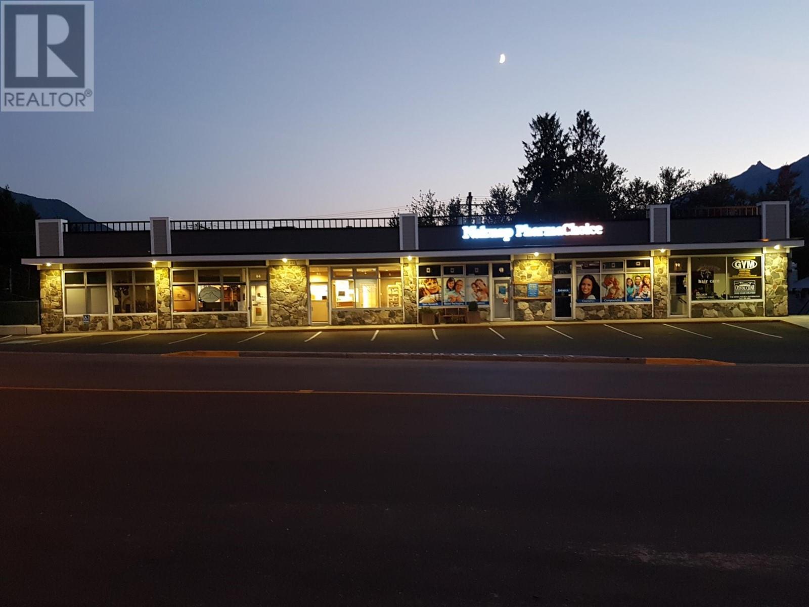 86 Broadway St Road W, Nakusp, British Columbia  V0G 1R0 - Photo 3 - 10345023