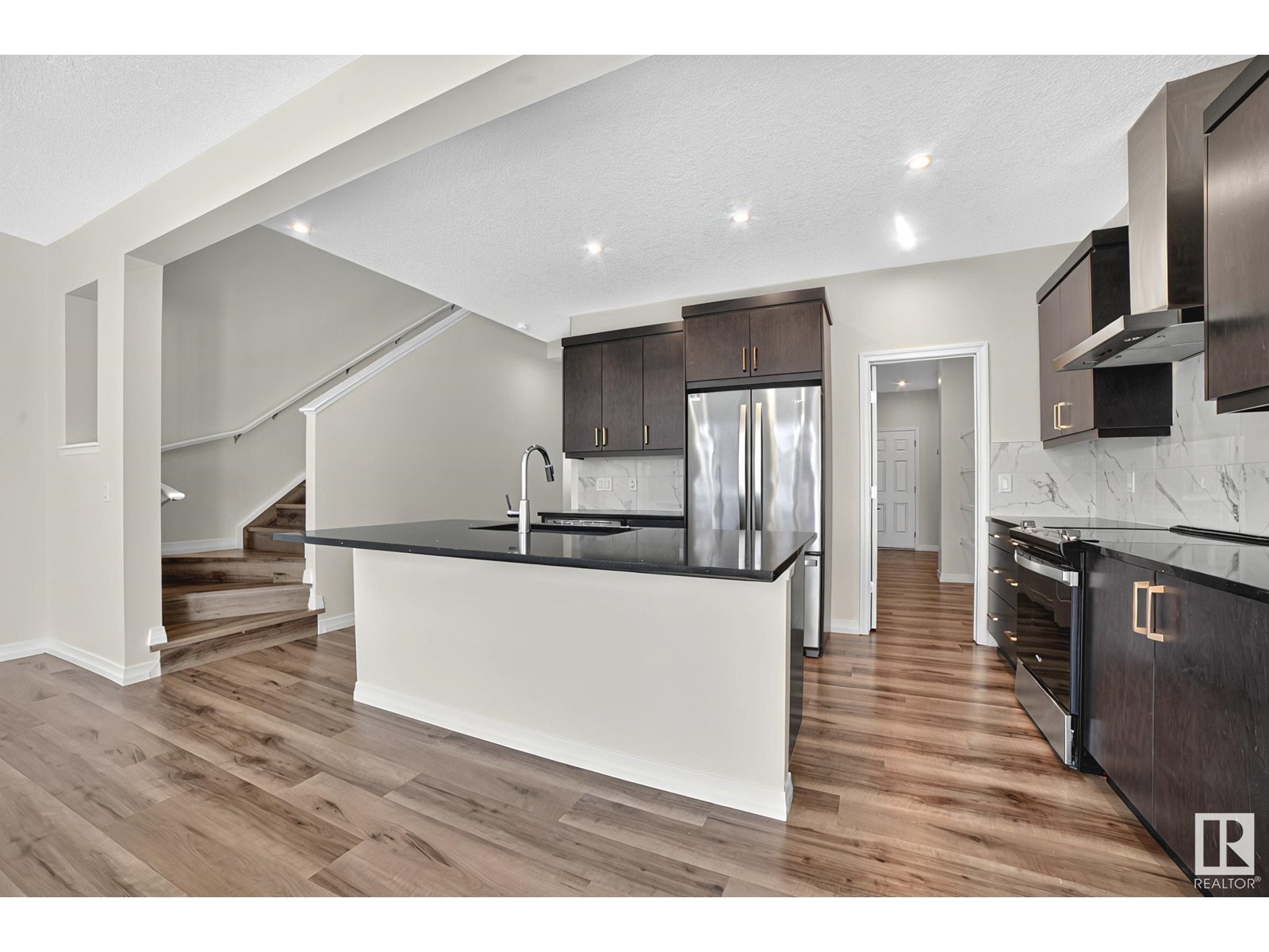 9335 226 St Nw, Edmonton, Alberta  T5T 7R5 - Photo 8 - E4430265