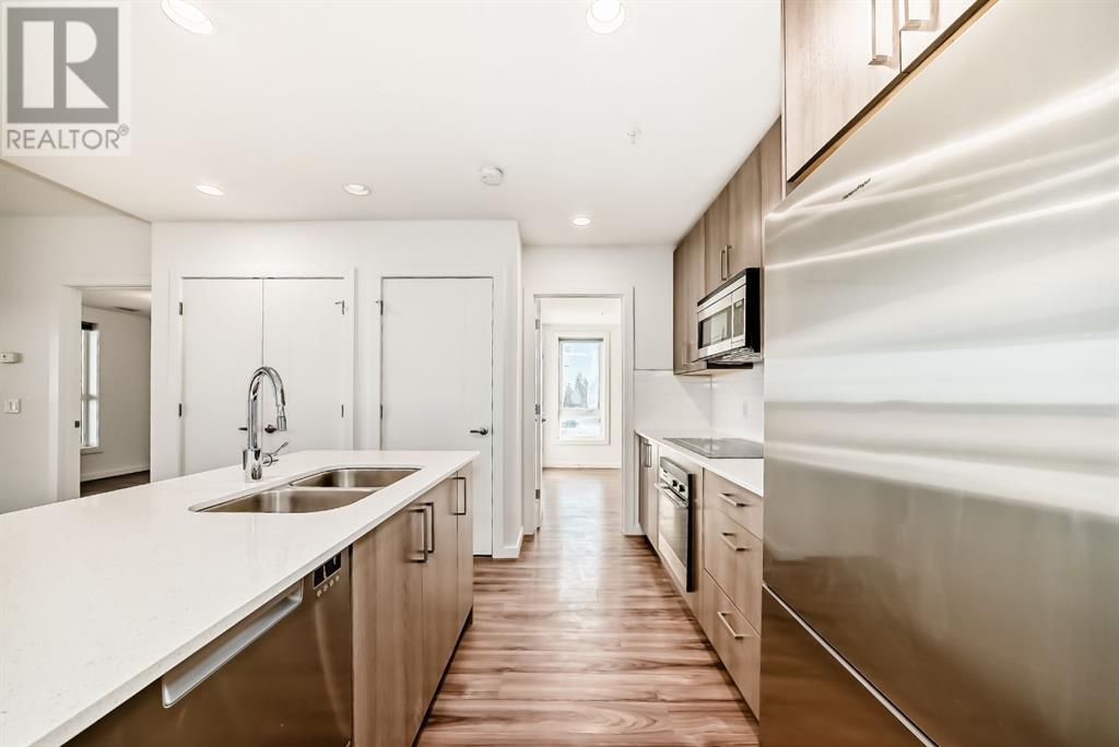 Property at 301, 1629 38 Street SW image 4