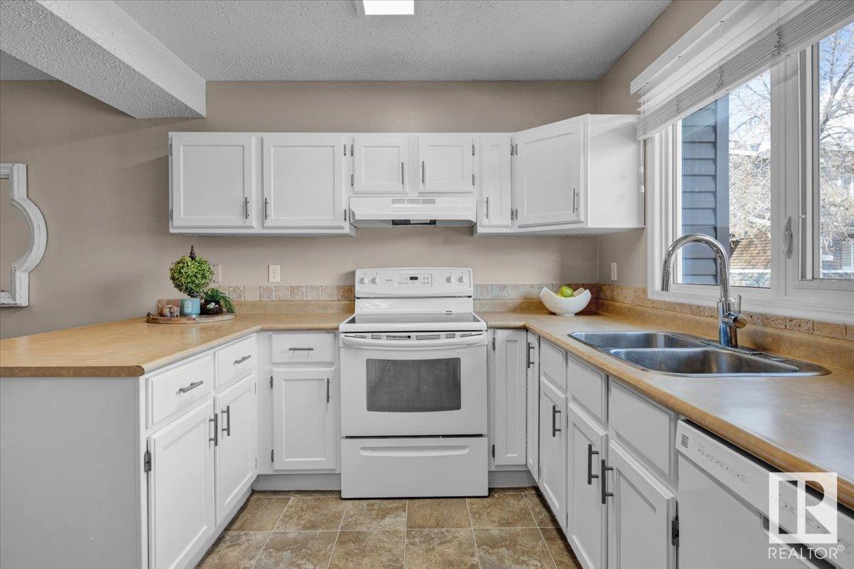 Property at 74 3115 119 Street NW image 5