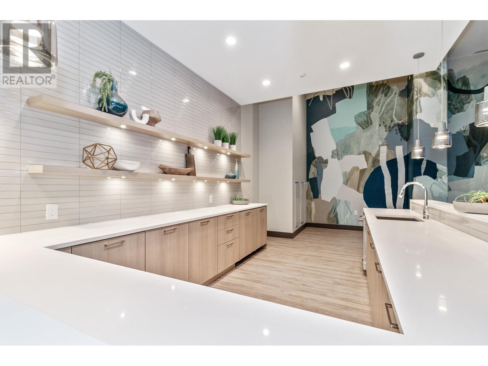 Listing Picture 14 of 31 : 1402 8533 RIVER DISTRICT CROSSING, Vancouver / 溫哥華 - 魯藝地產 Yvonne Lu Group - MLS Medallion Club Member