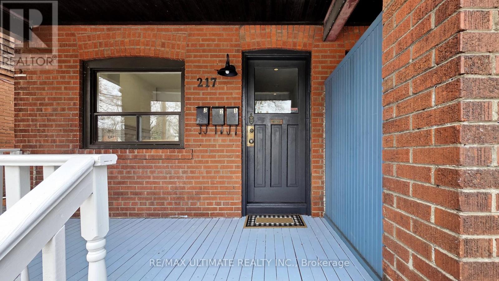 Property at 217 KINGSTON ROAD image 4