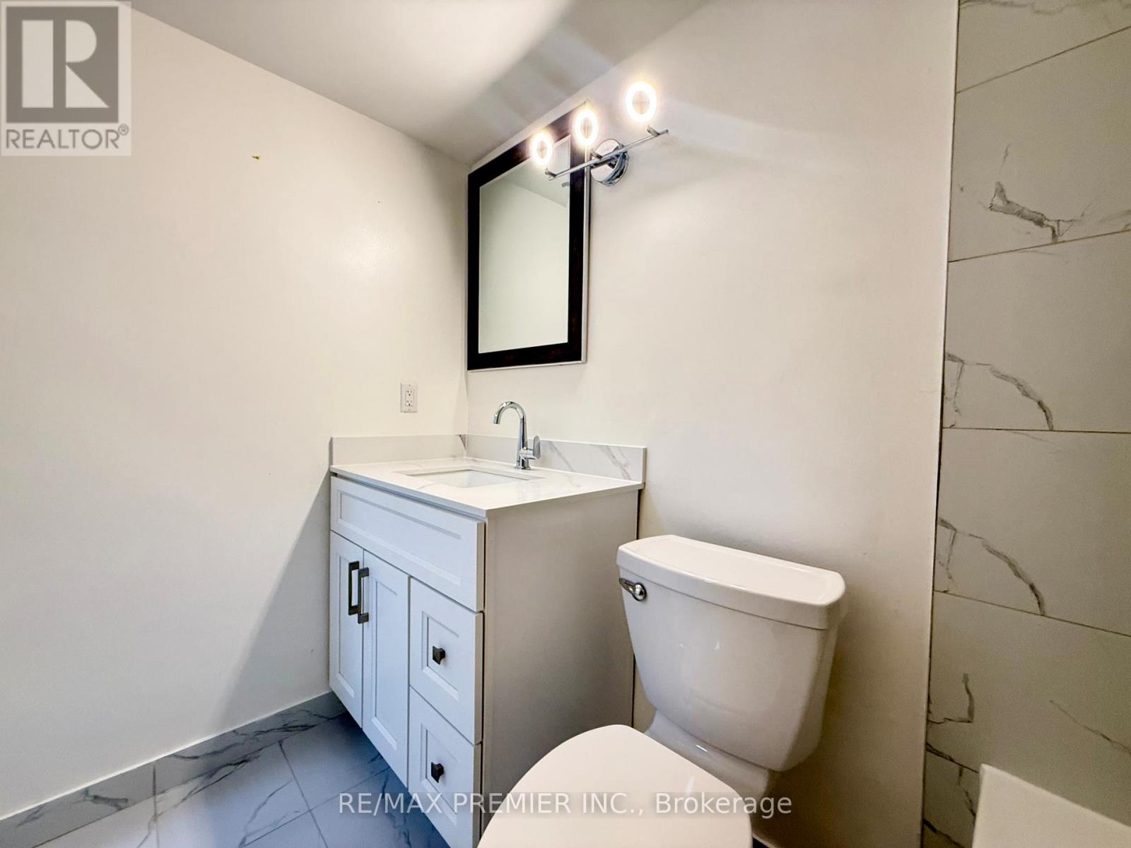 502 - 31 Four Winds Drive, Toronto, Ontario  M3J 1K9 - Photo 39 - W12101757