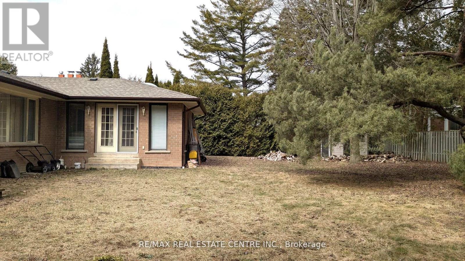 2260 Oneida Crescent, Mississauga, Ontario  L5C 1V6 - Photo 40 - W12094005