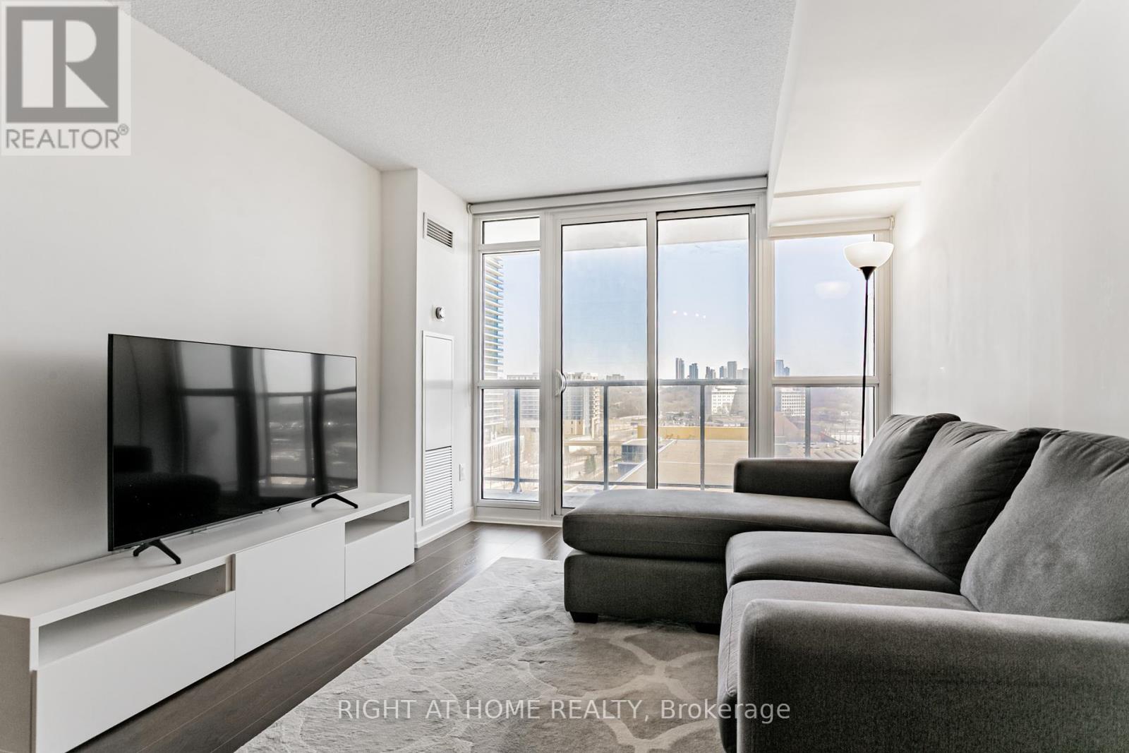 703 - 121 Mcmahon Drive, Toronto, Ontario  M2K 0C1 - Photo 8 - C12103309