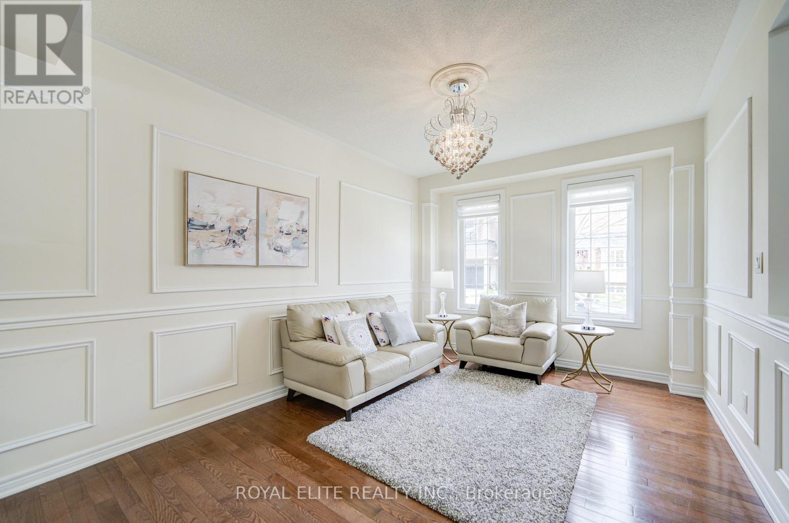 Property at 11 AMSTEL AVENUE image 3