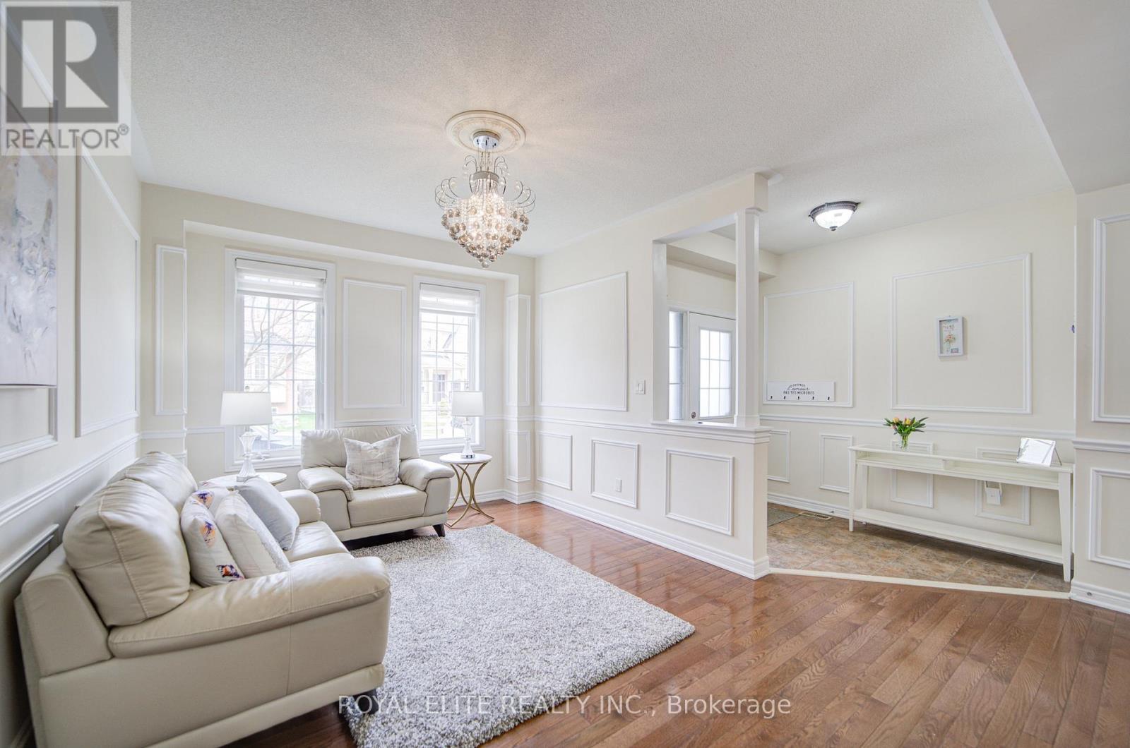 Property at 11 AMSTEL AVENUE image 4
