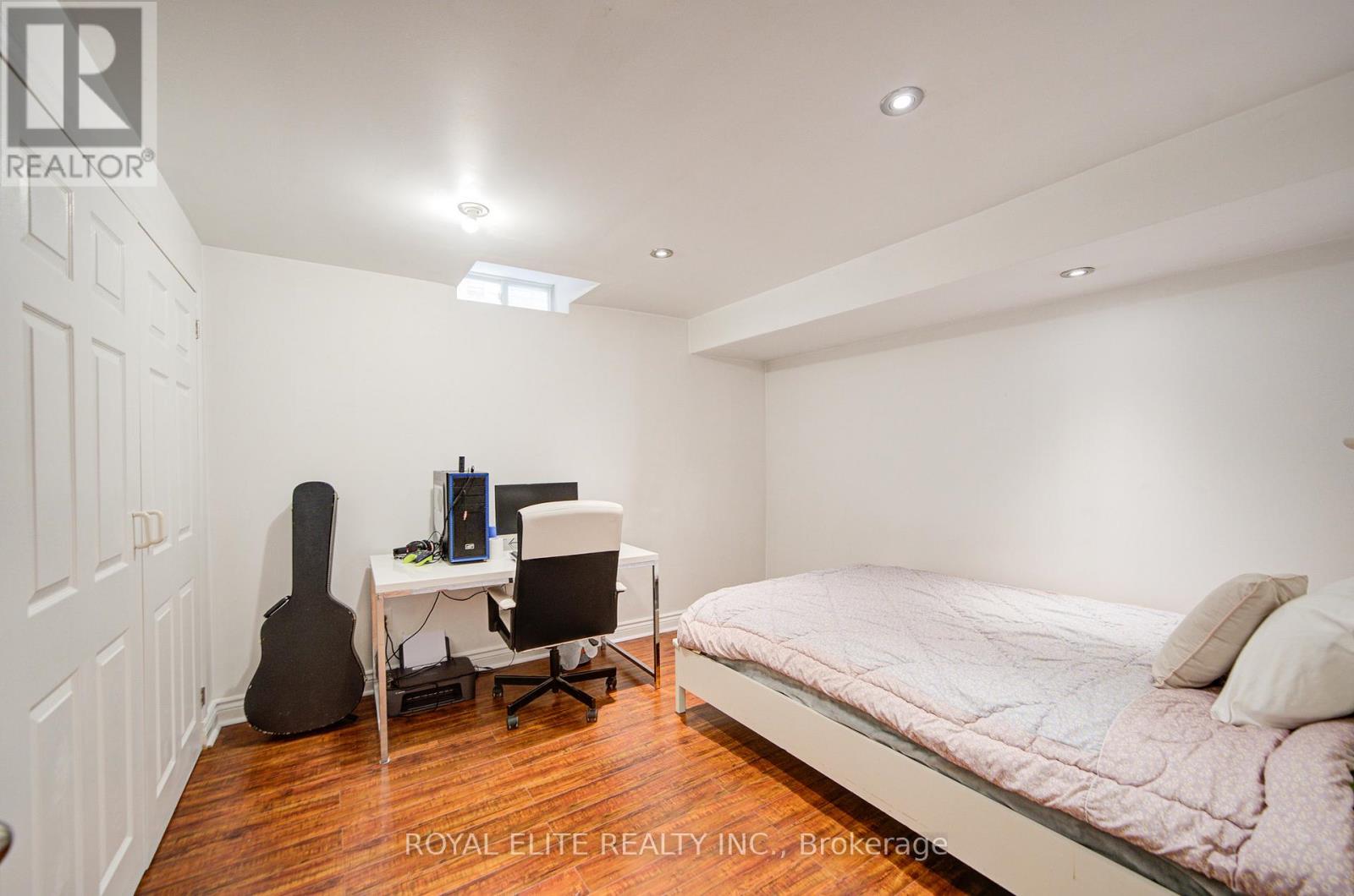 11 Amstel Avenue, Richmond Hill, Ontario  L4E 0P7 - Photo 45 - N12103356
