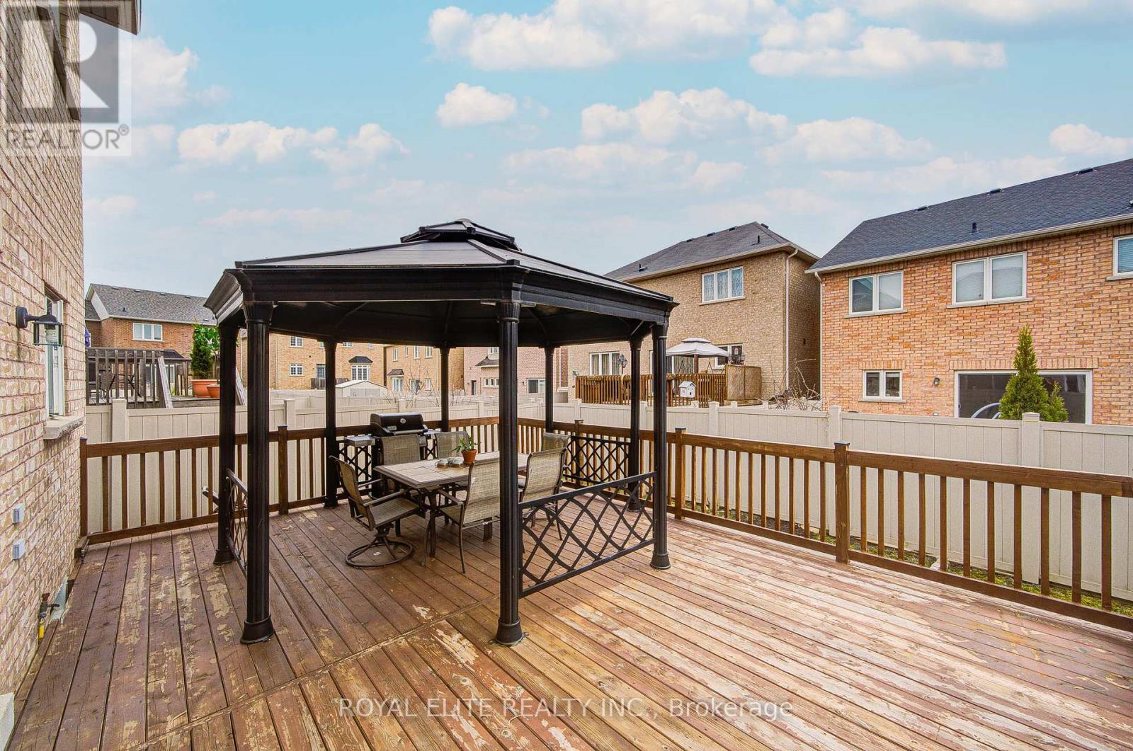 11 Amstel Avenue, Richmond Hill, Ontario  L4E 0P7 - Photo 48 - N12103356