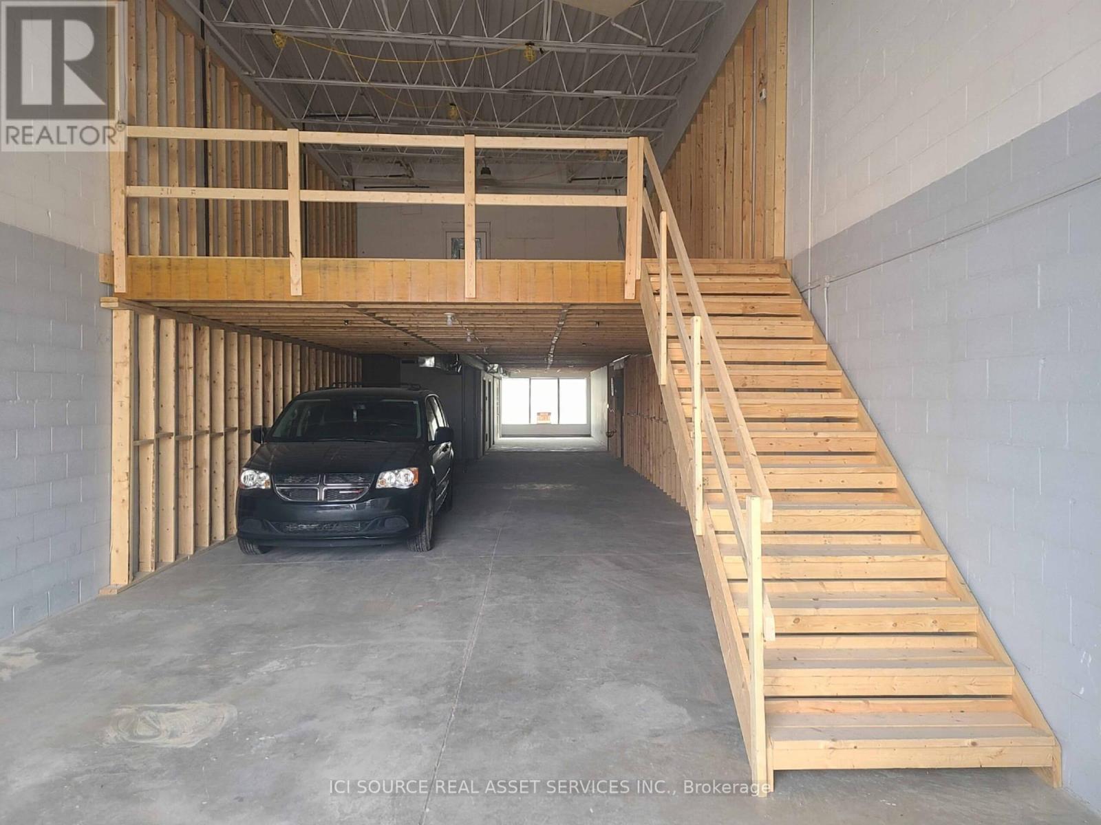 12 - 410 Chrislea Road, Vaughan, Ontario  L4L 8B5 - Photo 16 - N12103359