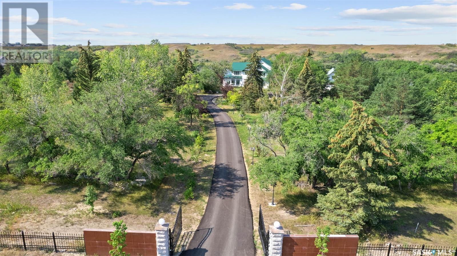 Cao Residence, Corman Park Rm No. 344, Saskatchewan  S7K 3J9 - Photo 2 - SK003669