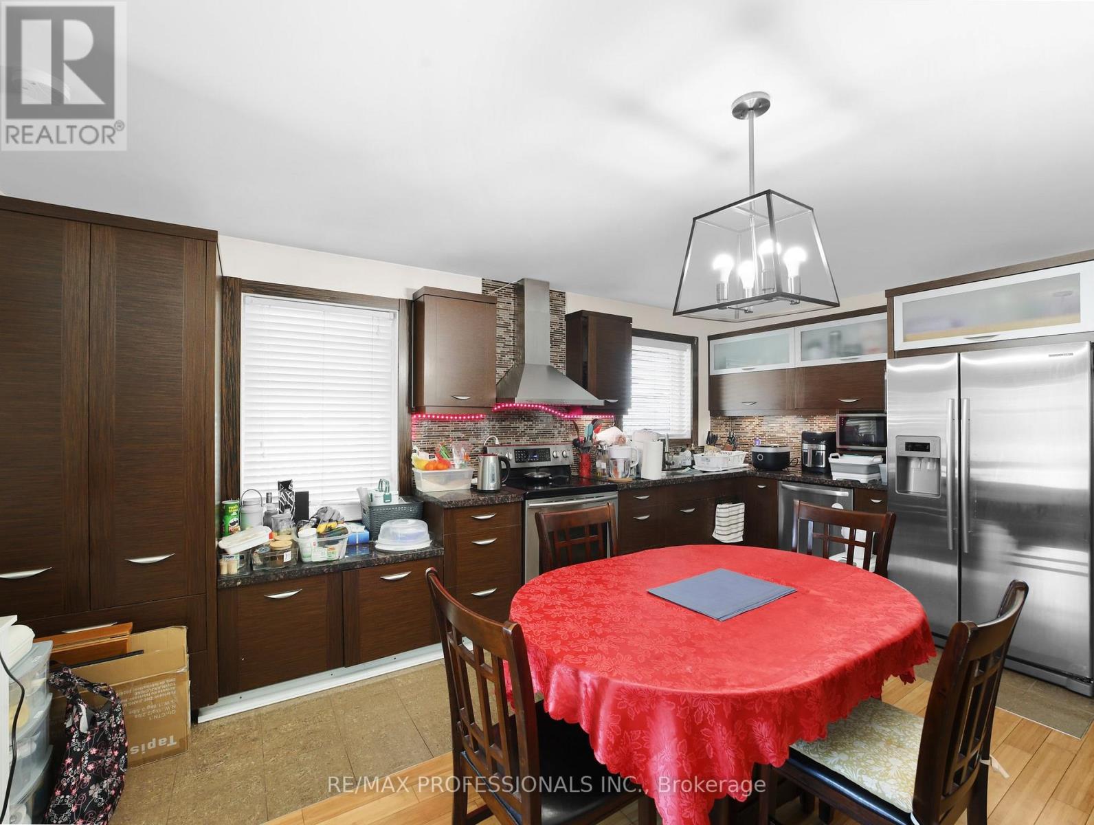 Property at 41 ELLIOTT AVENUE image 5