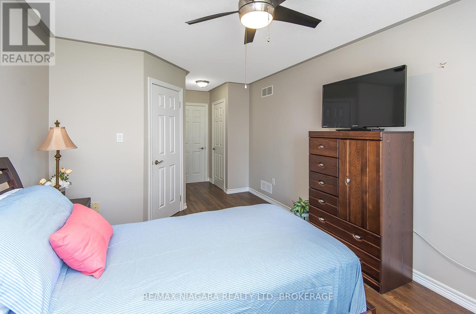 67 Bridgewater Court, Welland, Ontario  L3C 7M6 - Photo 24 - X12103375