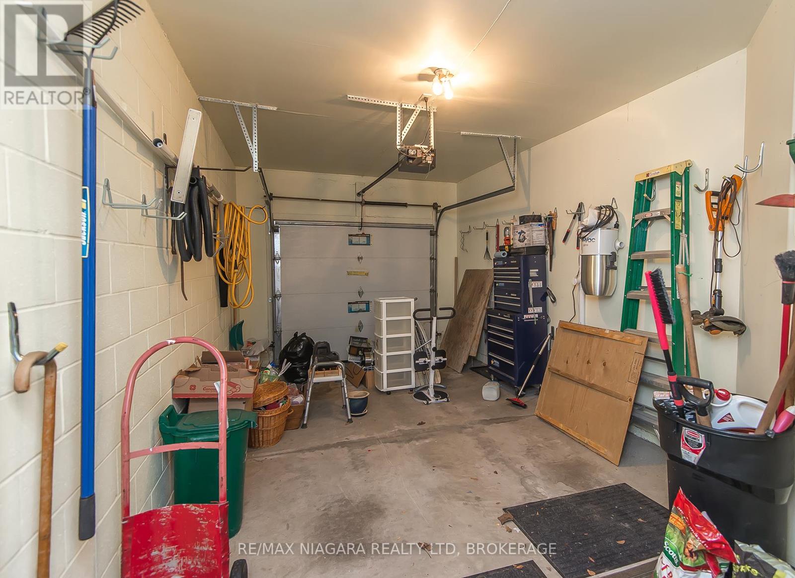 67 Bridgewater Court, Welland, Ontario  L3C 7M6 - Photo 41 - X12103375