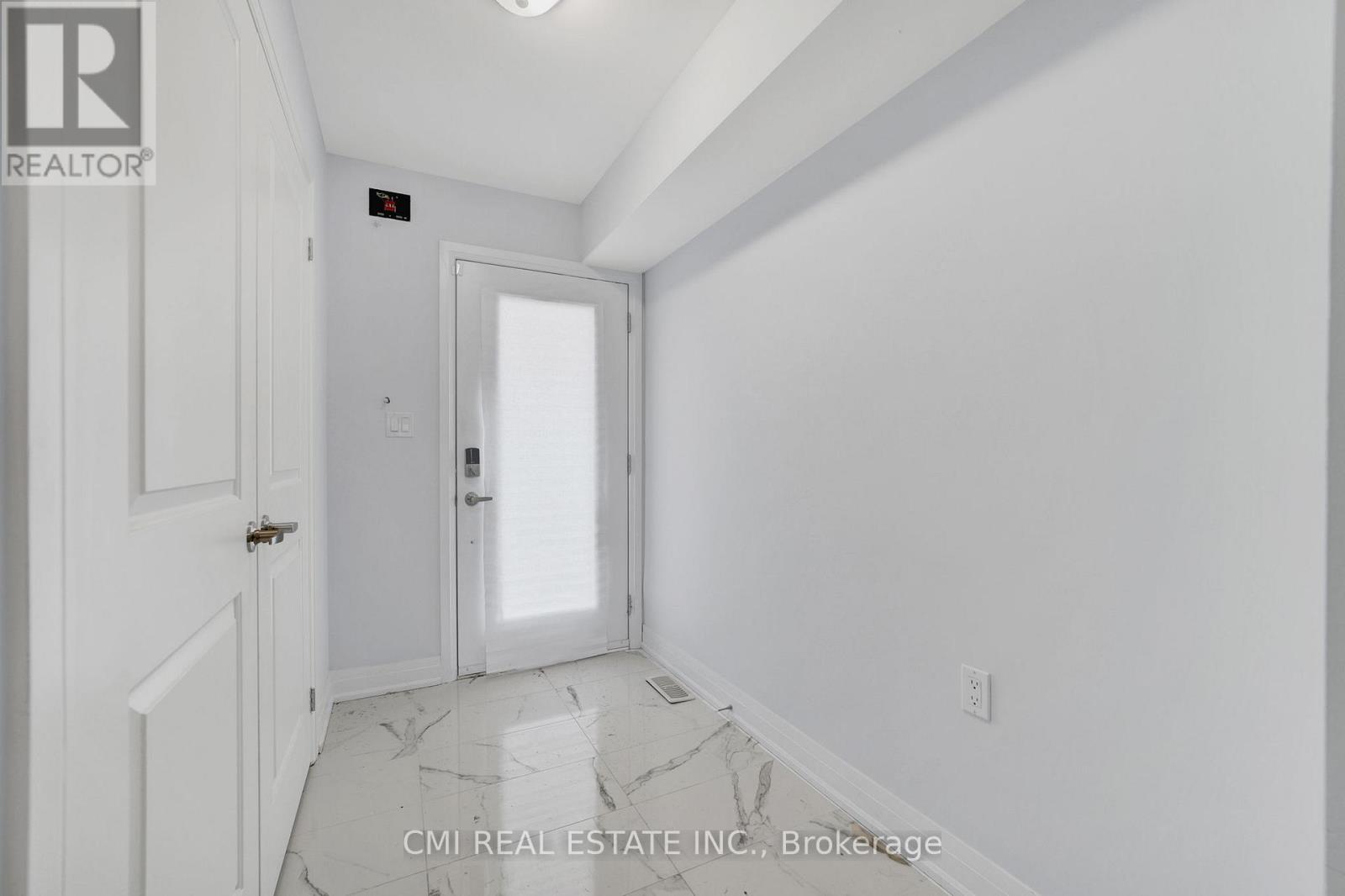 Property at 2122 ROYAL GALA CIRCLE image 3