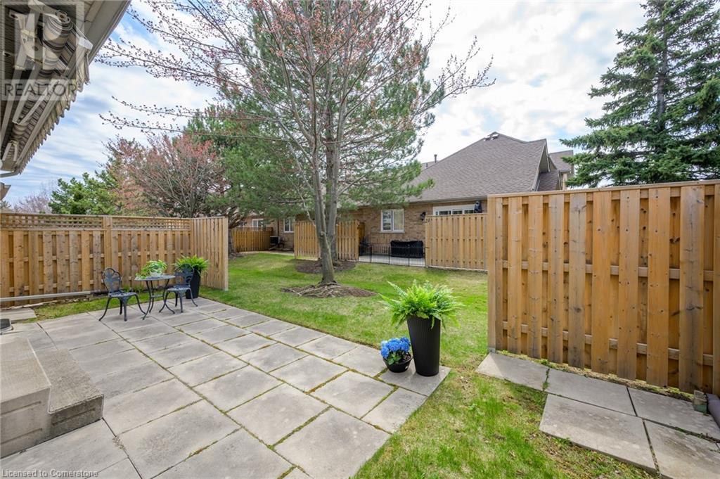 4275 Millcroft Park Drive Unit# 10, Burlington, Ontario  L7M 4L9 - Photo 37 - 40721356