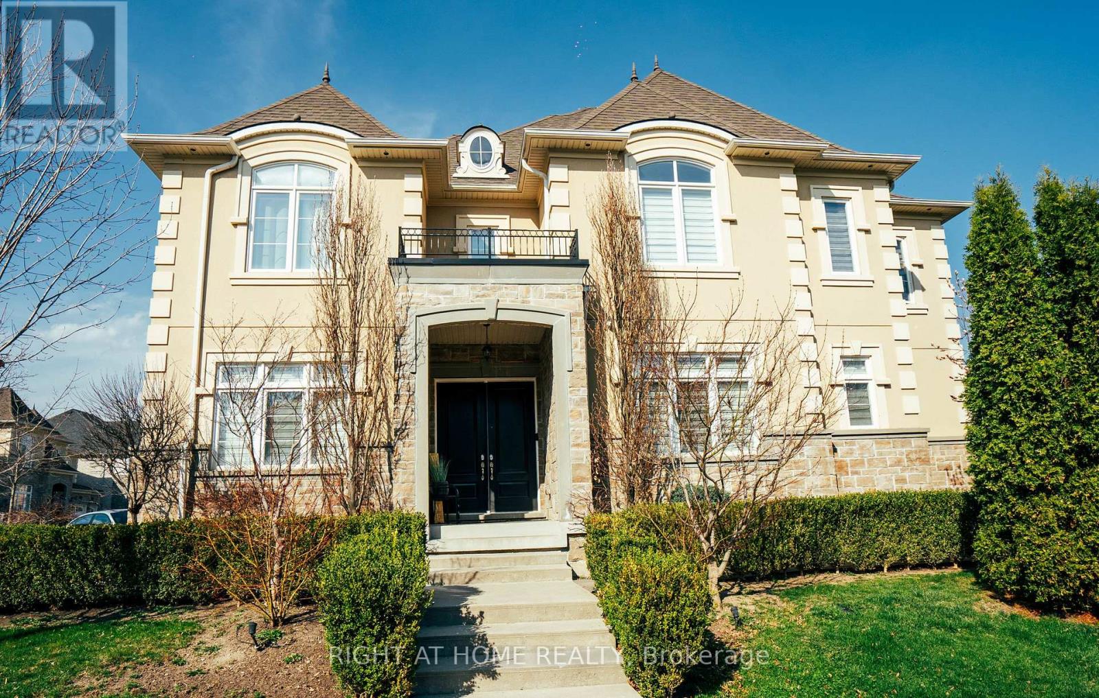 Property at 11 FAIRMONT CLOSE image