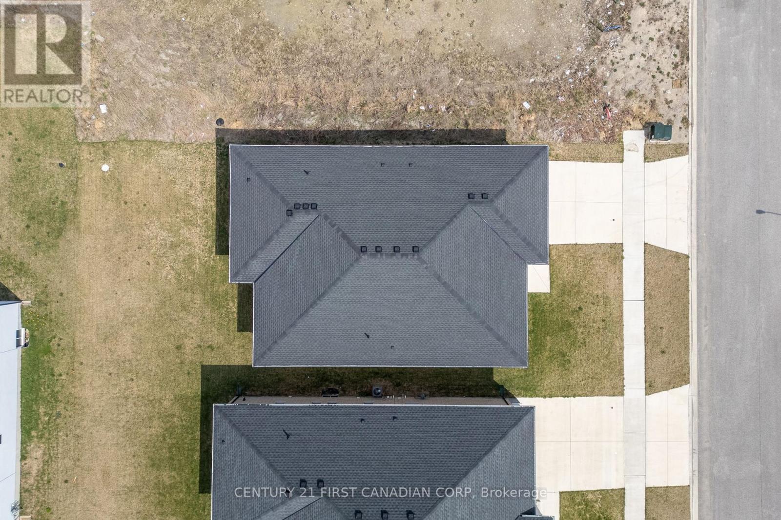 261 Stathis Boulevard, Sarnia, Ontario  N5S 0A8 - Photo 10 - X12102695
