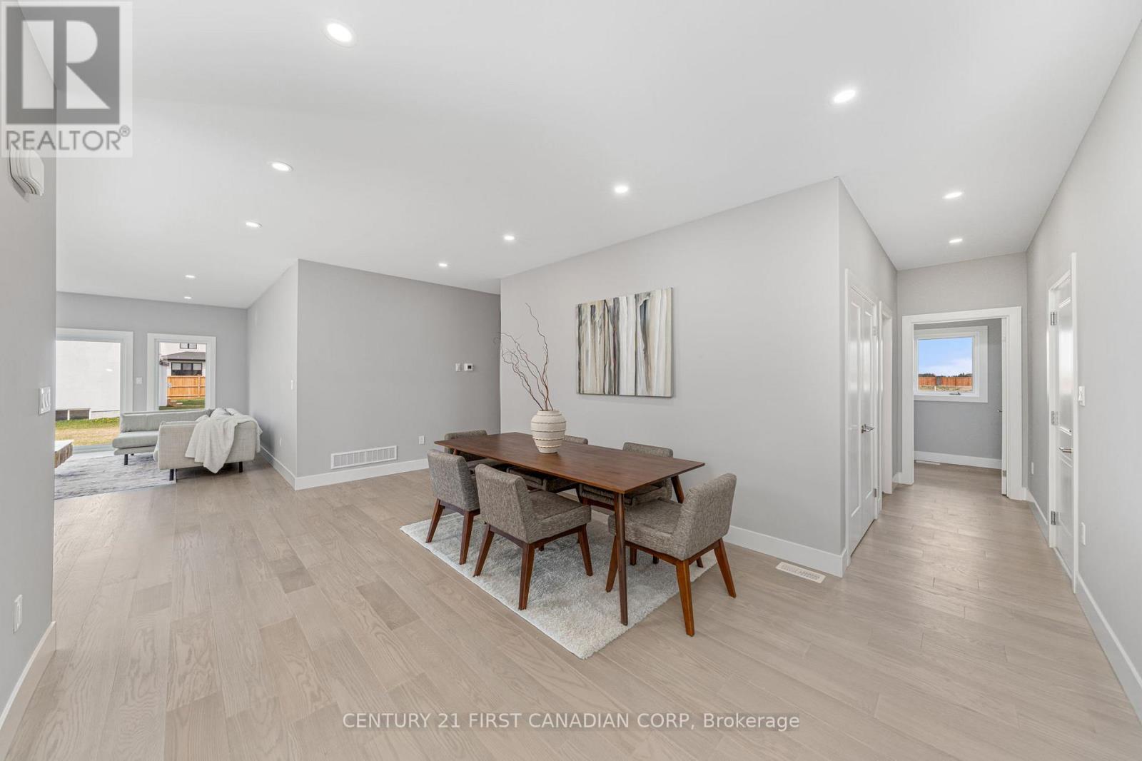 261 Stathis Boulevard, Sarnia, Ontario  N5S 0A8 - Photo 37 - X12102695