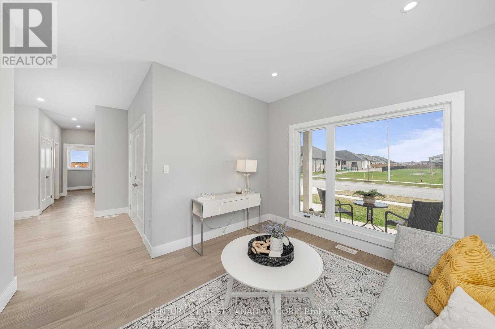 261 Stathis Boulevard, Sarnia, Ontario  N5S 0A8 - Photo 41 - X12102695