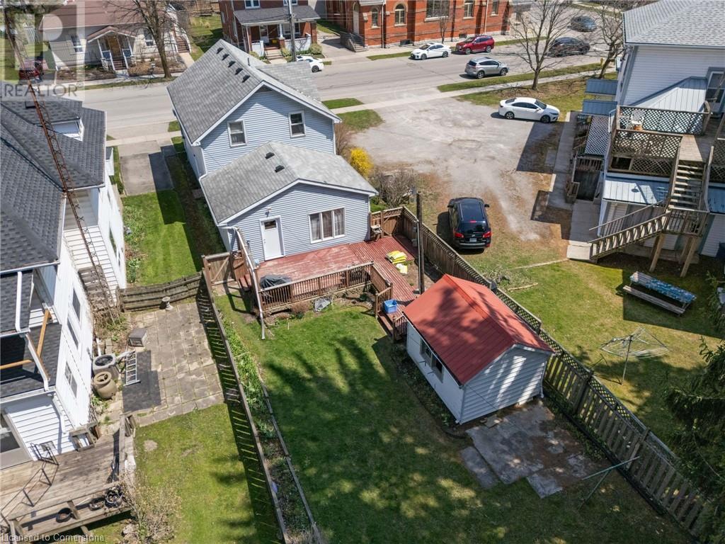 Property at 405 ST GEORGE ST Street image 4