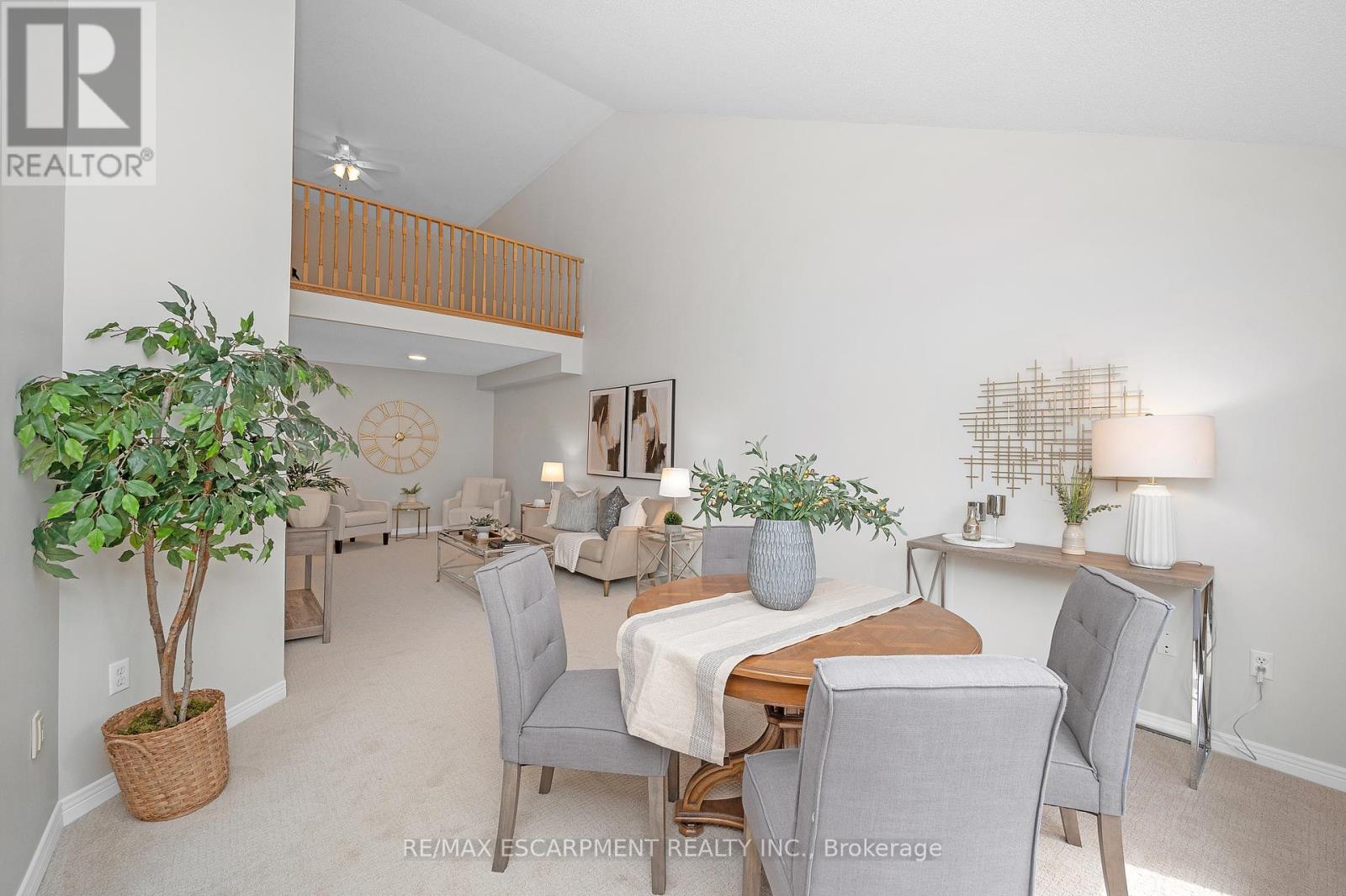 10 - 4275 Millcroft Park Drive, Burlington (Rose), Ontario  L7M 4L9 - Photo 9 - W12103424