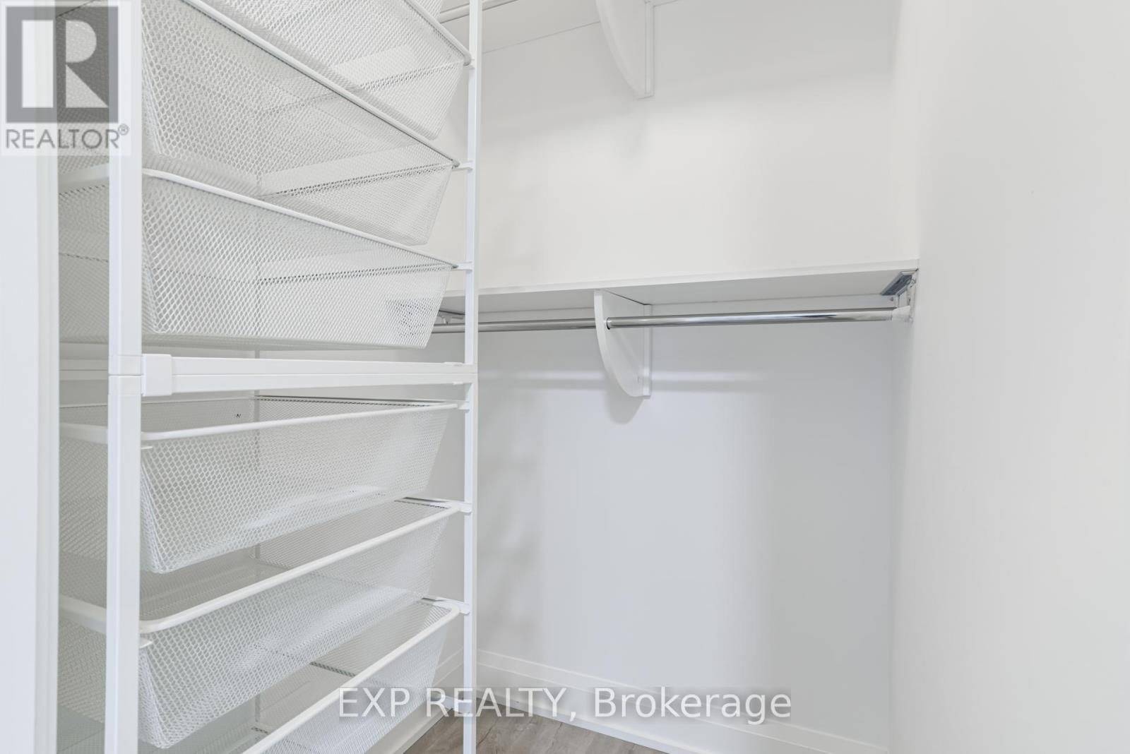 1009 - 110 Marine Parade Drive, Toronto, Ontario  M8V 0A3 - Photo 10 - W12103429