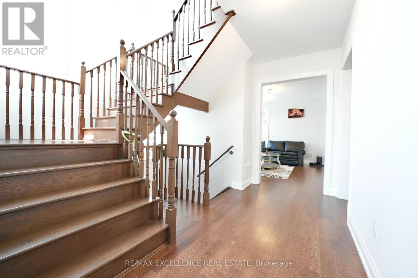 Property at 1219 UPPER THAMES DRIVE image 4