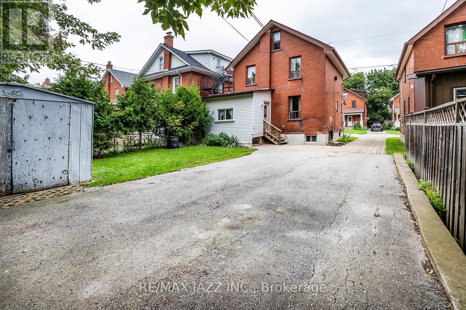 251 Arthur Street, Oshawa, Ontario  L1H 1N5 - Photo 33 - E12103531