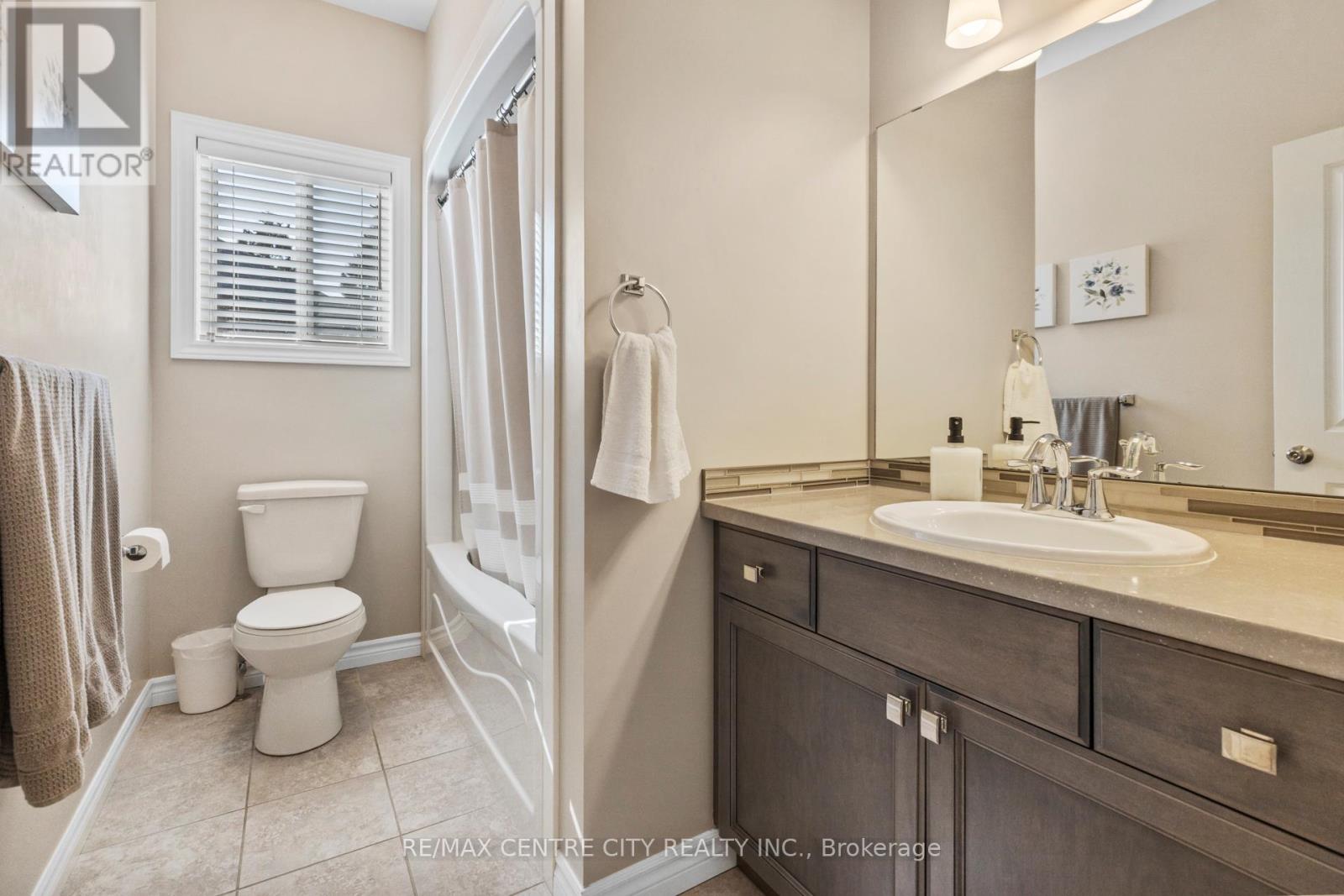 40 Blairmont Terrace, St. Thomas, Ontario  N5R 0E1 - Photo 13 - X12103500